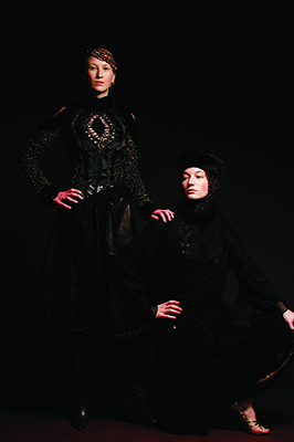 styliste knitwear designer mode fashion maille dress Robe femme womenswear adam jones paris collection samarkand